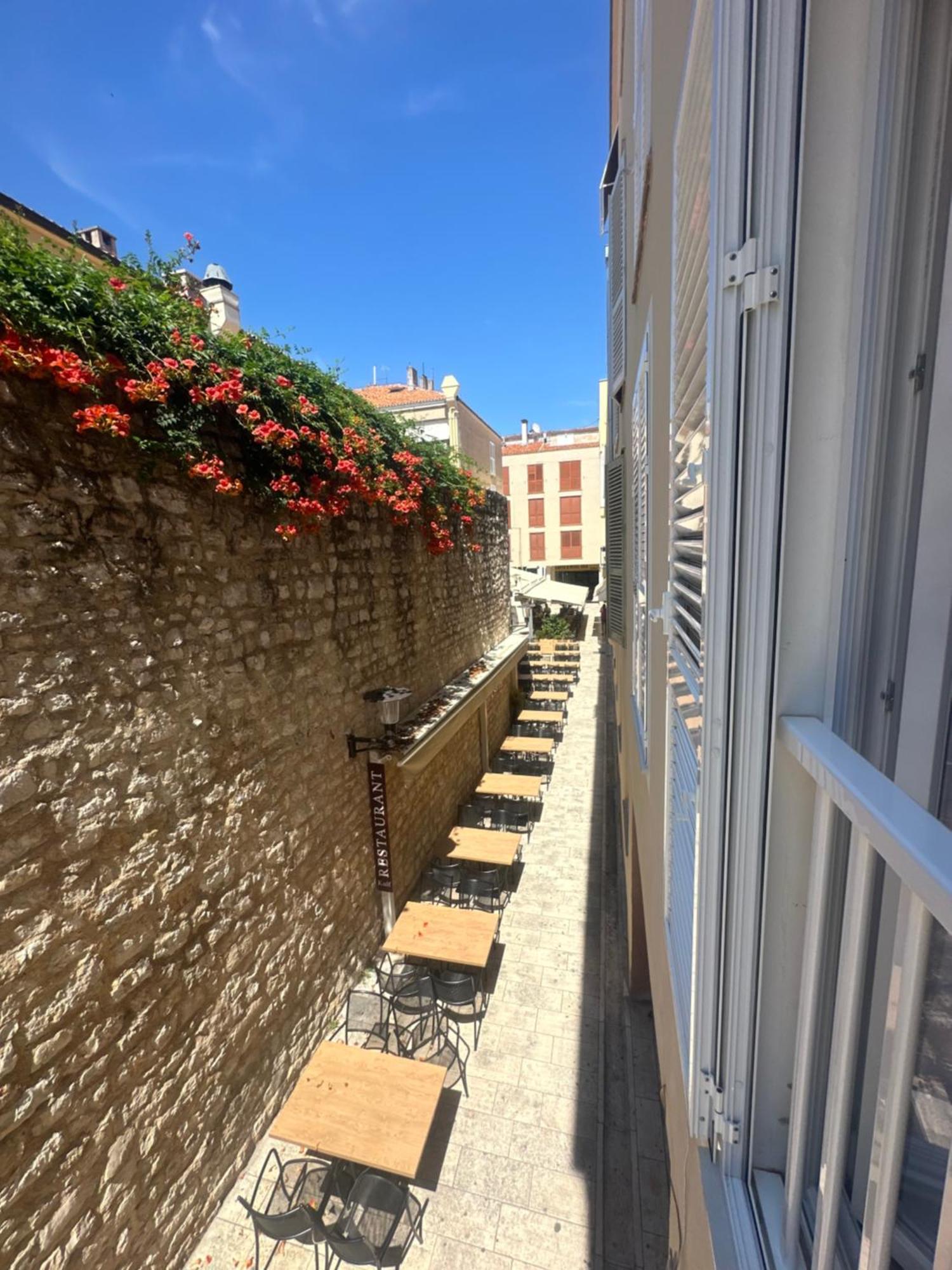 Amaro Luxury Room & Studio Apartman With Balcony Zadar Exterior photo